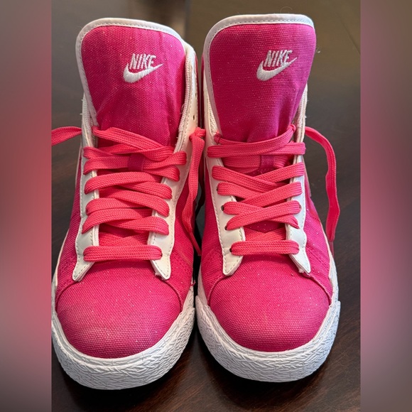 Nike Shoes - Nike Fuchsia and White Sneakers